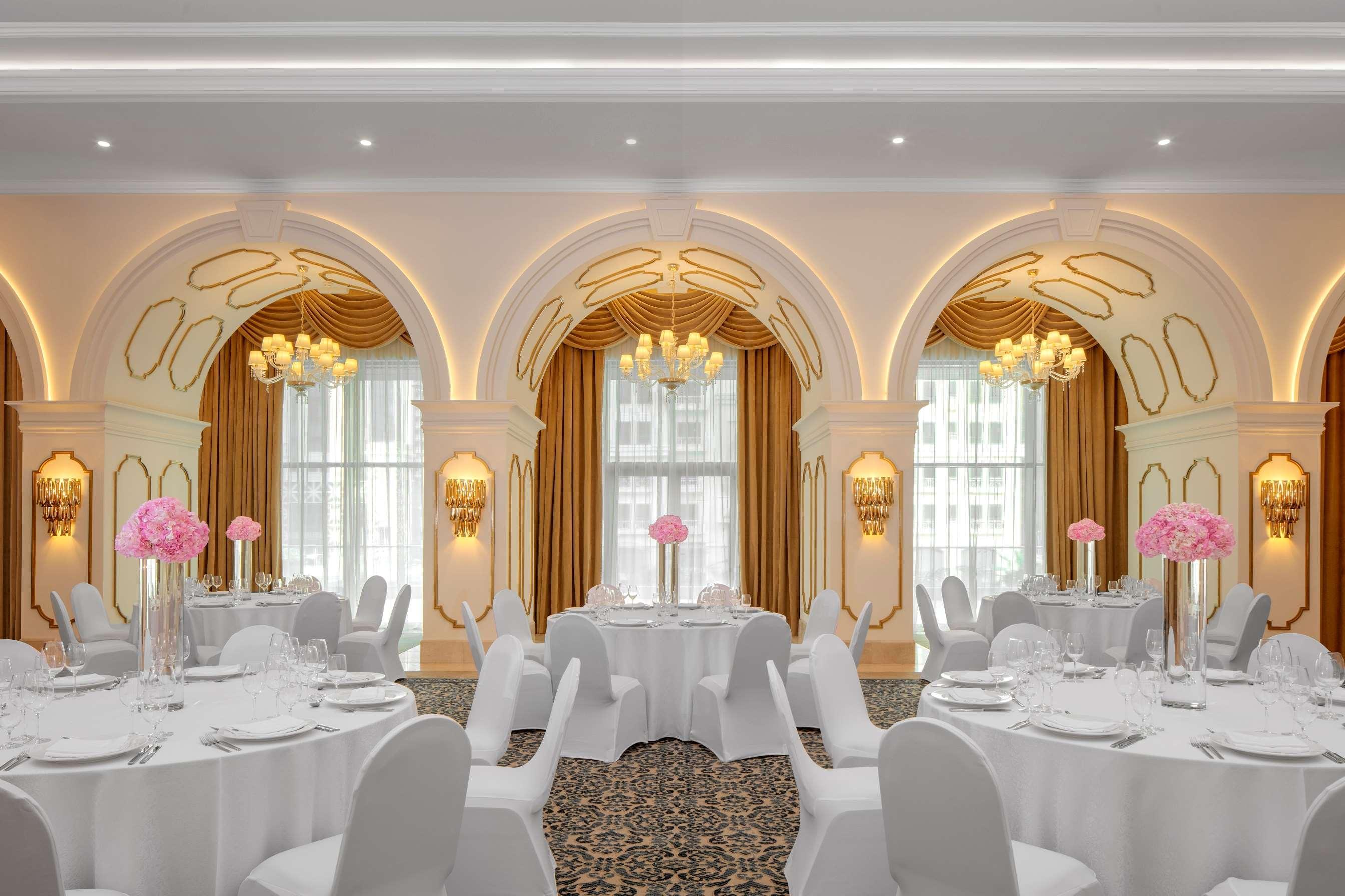 Dusit Doha Hotel Esterno foto The ballroom