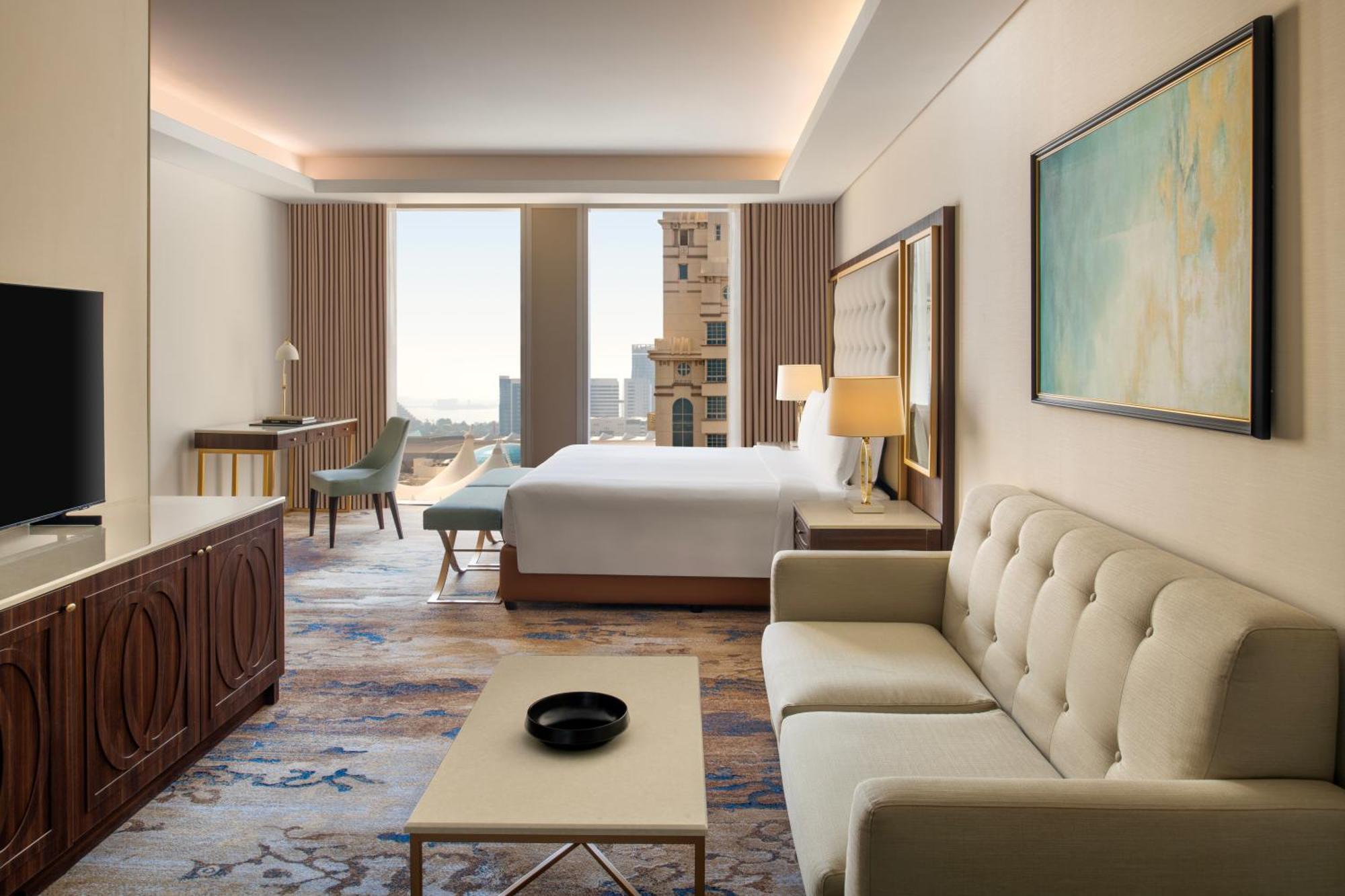 Dusit Doha Hotel Esterno foto A guest room at the hotel