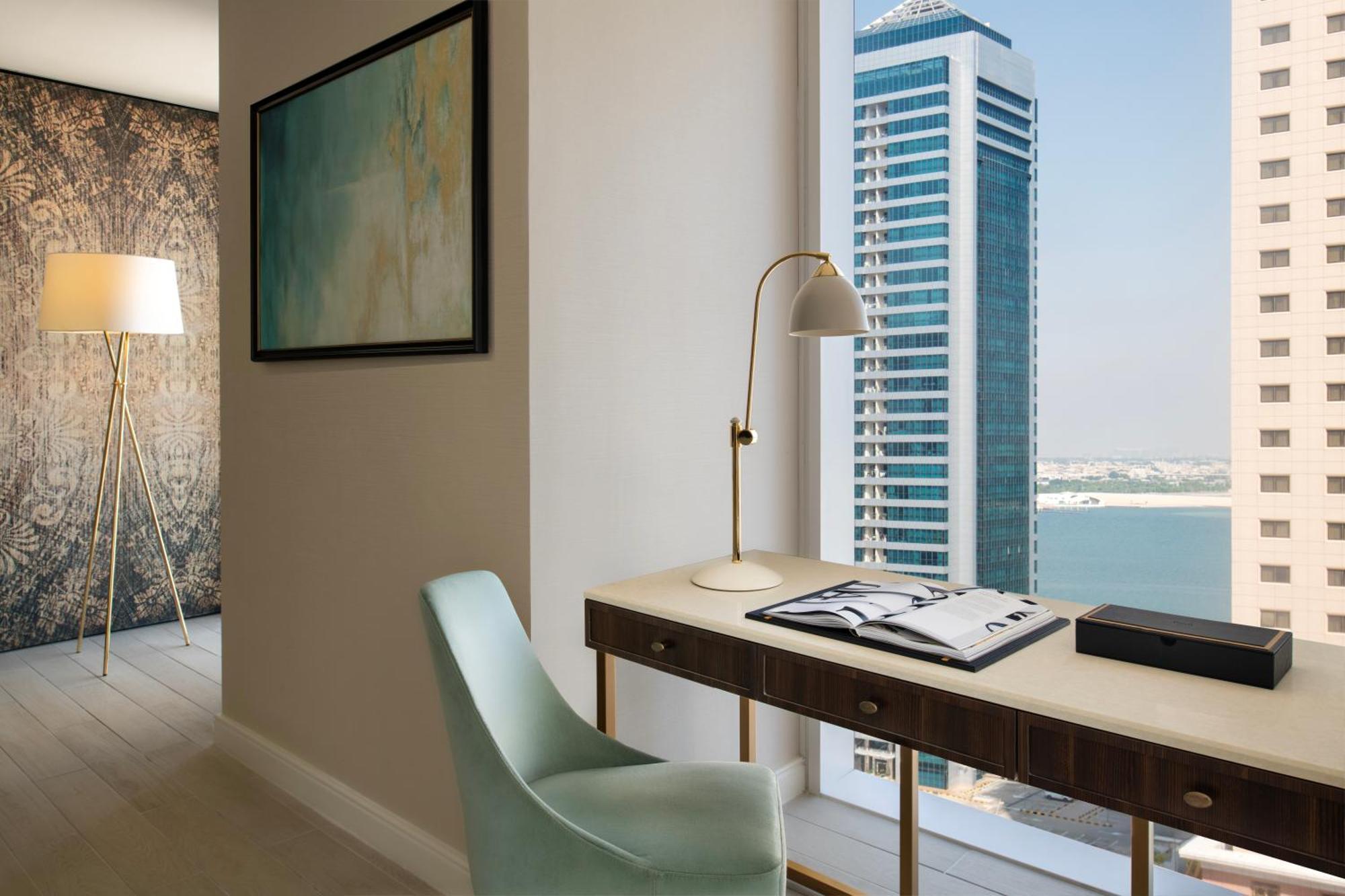 Dusit Doha Hotel Esterno foto The study